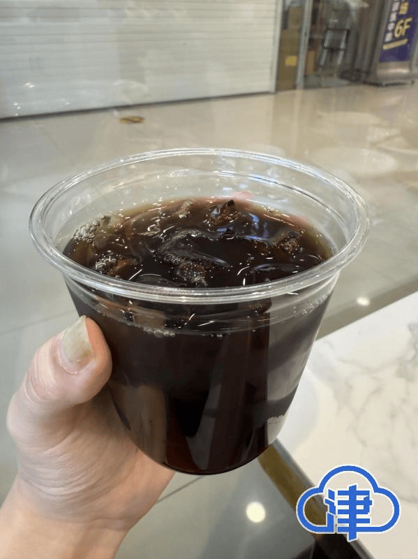 品牌极速扩张，中小老板叫苦？咖啡这门生意，到底还能不能做？