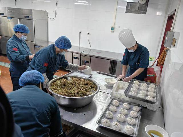 因为包子太好吃，河南这家物流企业出圈了！