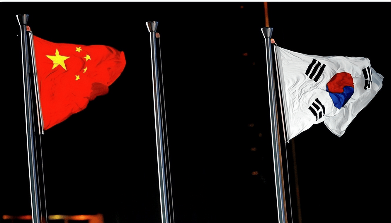 李在明专机抵京，没有着急和中方见面，而是先去了另外一个地方