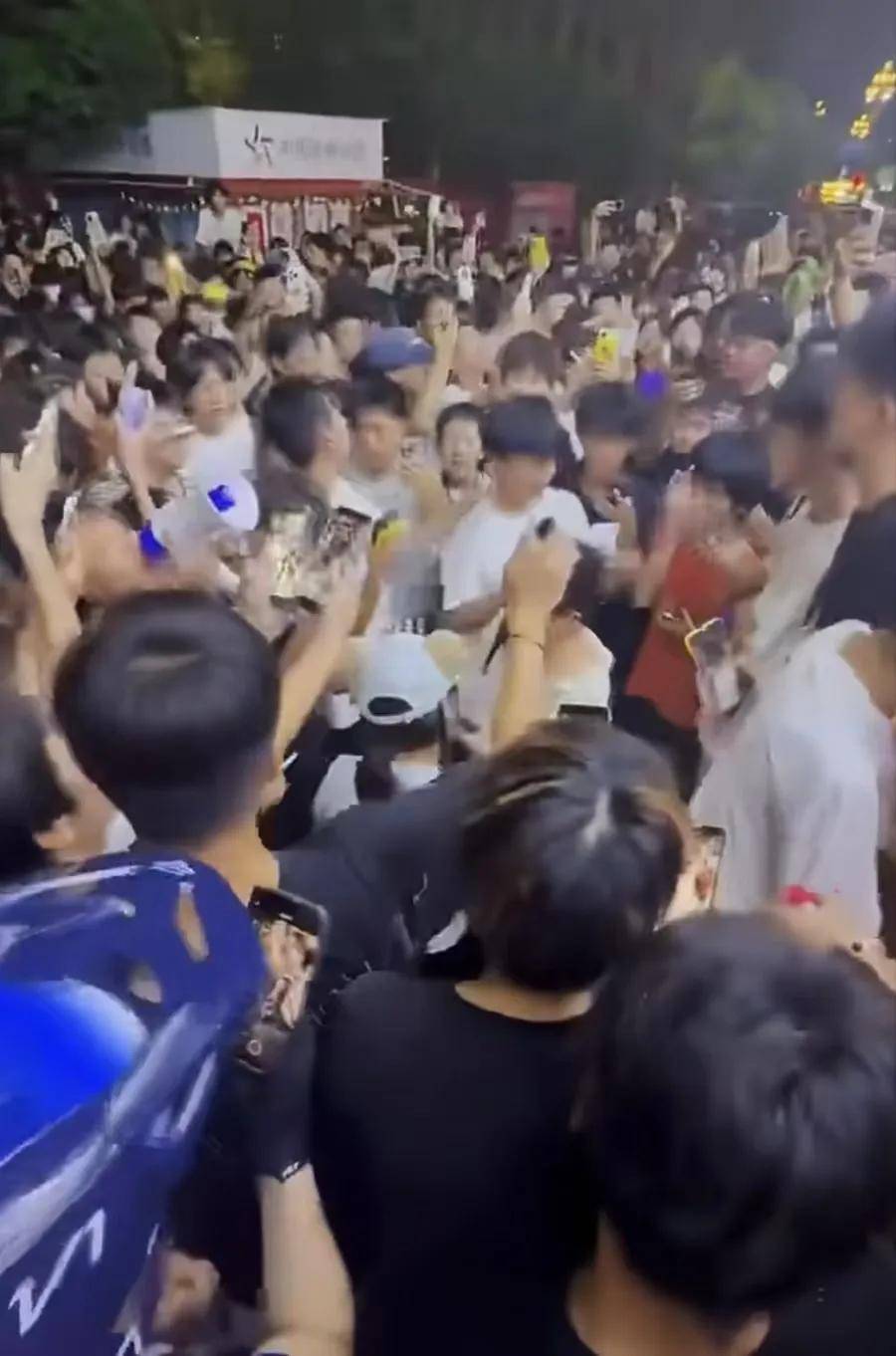 重庆警方发布警情通报