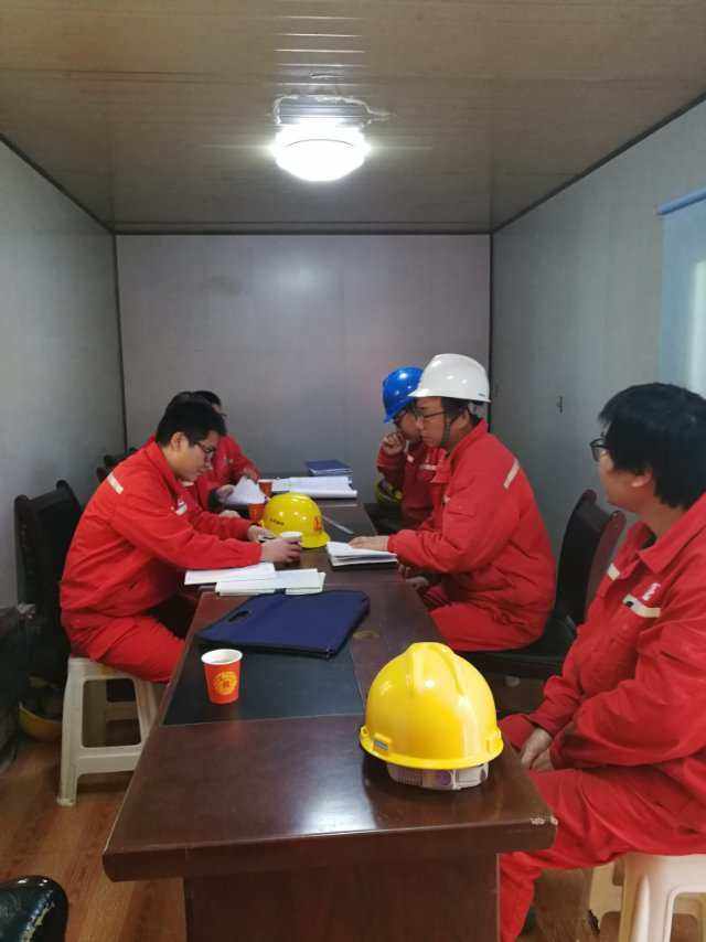 原油开会(原油开始上涨了吗)